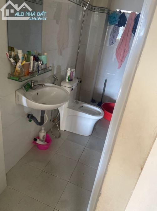 Bán nhà Huỳnh Tịnh Của, Quận 3, 61m2, ngang 4m, chỉ 5 tỷ nhỉnh - 2