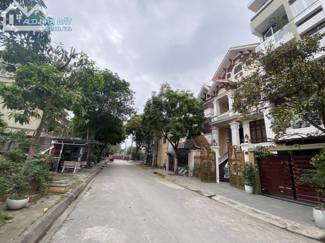 ⚡️Bán lô đất biệt thự hồ đông - tuyến 2 hoàng thế thiện ( mặt đường cạnh cục Hải Quan TP)