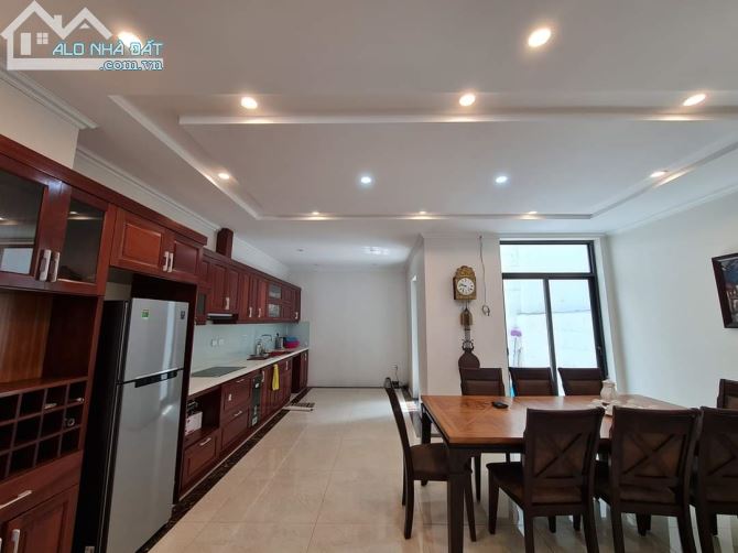 MẶT PHỐ LÒ ĐÚC - TRUNG TÂM QUẬN HAI BÀ - Ô TÔ TRÁNH, VỈA HÈ RỘNG - 1
