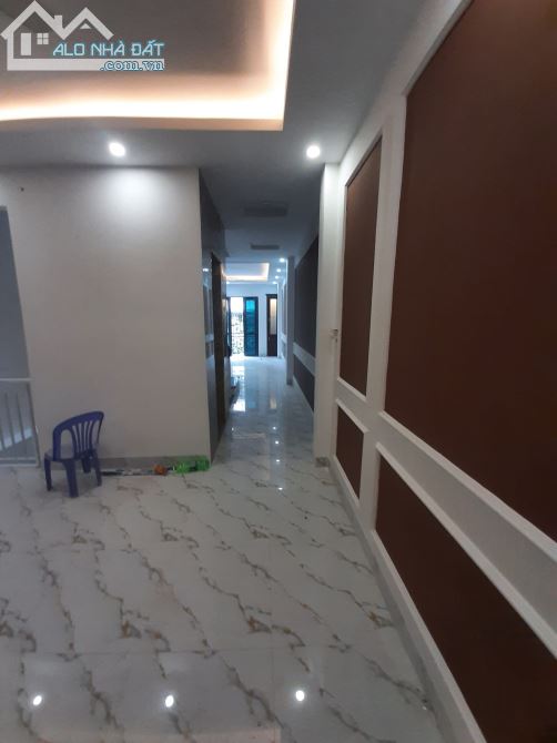 Bán nhà Bà Triệu Hà Đông 4T - 55m² - 4PN thoáng 3 mặt. ô tô đỗ cửa.có sân để xe riêng. - 1