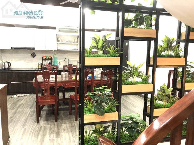 BÁN NHÀ KIM NGƯU HAI BÀ TRƯNG 70M2 -5 T - 10,5 TỶ Ô TÔ ĐỖ CỬA - 2