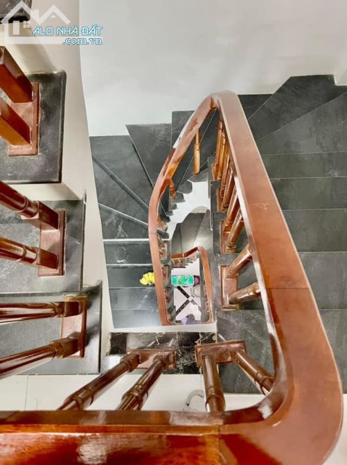 Bán nhà ngõ 141 Giáp Nhị 5 tầng mới 30m giá nhỉnh 3 tỷ - 2