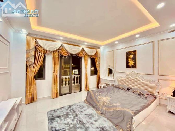 Biệt Thự Full Nội Thất💥Cityland Trần Thị Nghỉ P7💥Hầm 4 Lầu.6PN.6wc.35 Triệu - 4