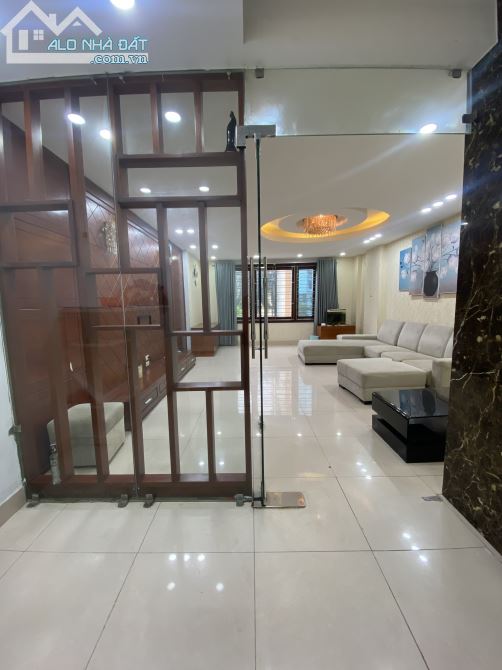 Cho thuê nhà đường Vạn Phúc, Hà Đông, HN. DT 80m2 6 tầng 1 hầm MT 5m, có thang máy. - 1