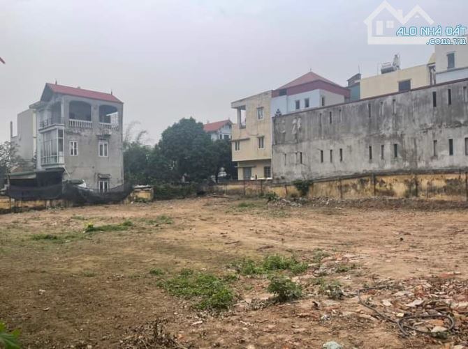 Bán lô đất hợp xây khách sạn, văn phòng mặt Hồ Tây 1300m2, MT 28m, chỉ 630 tỷ. - 1
