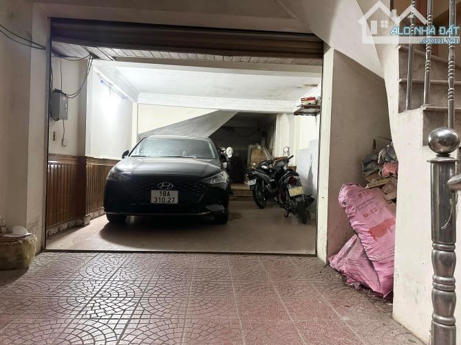 Đầu Tư Nhà Rẻ Nhất Cầu Giấy 50m2x5T Ô Tô Tránh. Giá Bèo Bọt 10 tỷ - 1
