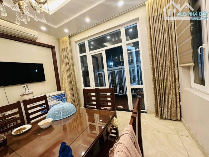 Phân Lô Ngọc Khánh Ba Đình – 70m2 6 Tầng Thang Máy – Gara Oto Tránh – Nội Thất – 17.6 tỷ. - 2