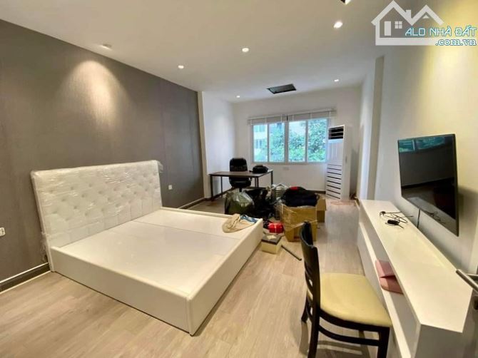 Bán nhà HXH KD Phan Huy Ích, P15, Tân Bình, 82m2, 3 tầng, có dòng tiền. - 2