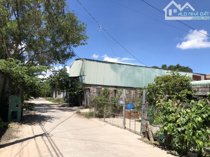Bán đất MT Huỳnh Trí Mạnh, P.Mỹ Xuân, TP.Phú Mỹ, DT 280m2 (6 x 47) giá 7 tỷ