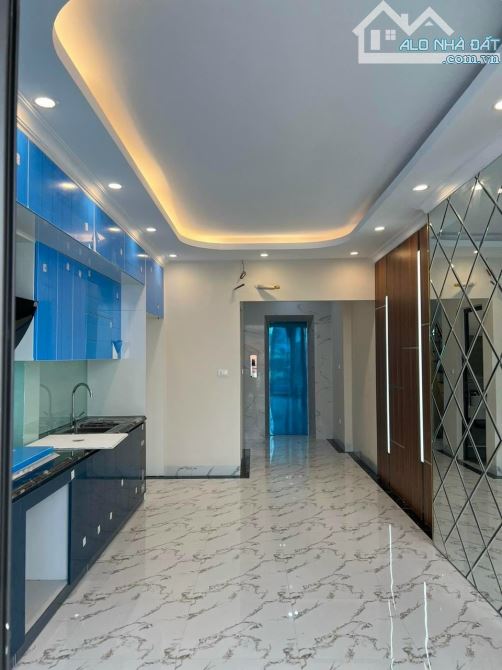 BÁN PHỐ LÊ TRỌNG TẤN LÔ GÓC OTO TRÁNH KINH DOANH DT 50M2 x 7 TẦNG THANG MÁY NHÀ MỚI ĐẸP. - 2