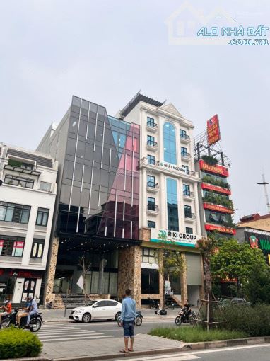 Bán nhà, mặt đường Nguyễn Hoàng, Lê Đức Thọ, 9 tầng lô góc kinh doanh đỉnh.
