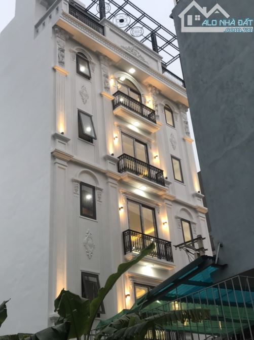 Bán nhà Long Biên phố Kẻ Tạnh Giang Biên 43m 6 tầng Thang Máy Gara 7 chỗ giá 5,9 tỷ - 4