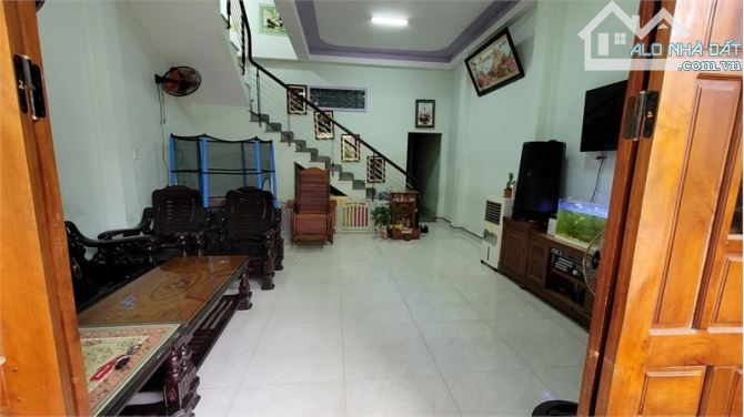 BÁN NHÀ 2T MẶT TIỀN MGUYỄN HỮU THỌ DIỆN TÍCH RÔNG 210M2, RỘNG 7M - 3