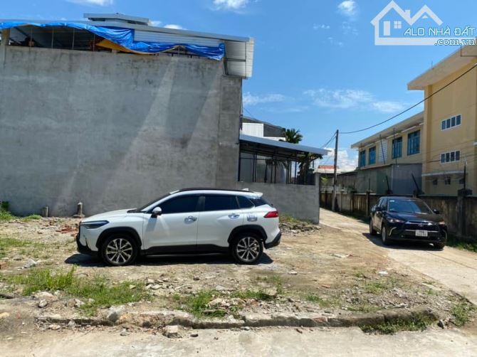 Bán đất kiệt 5m Nguyễn Huy Tưởng, sau lưng trường tiểu học Phú Bài chỉ 1.1x tỷ