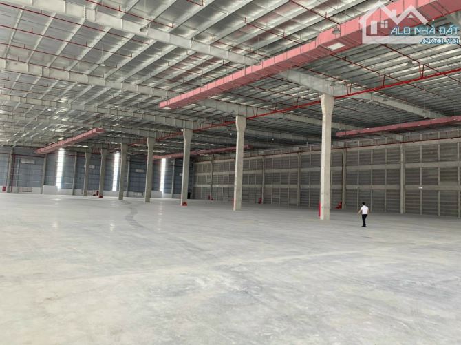 Cho thuê kho xưởng  Đường 39- Yên Mỹ - Hưng Yên.  DT: 1500m2, 5800m2,Cty  CP Đông Hiệp - 1