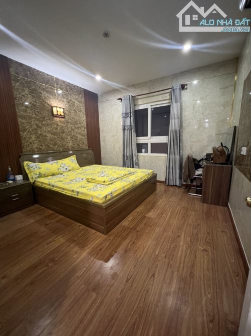 Cần bán CC Lữ Gia Q.11. DT 95m2, 3P, 2WC. Giá chỉ 4,1 tỷ - 4