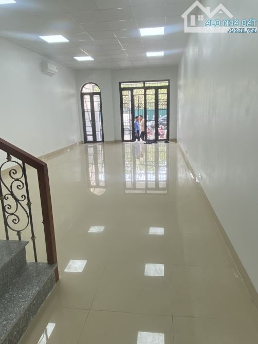 Cần bán căn LK ngay phố 90 Nguyễn Tuân -Thanh Xuân. - 1