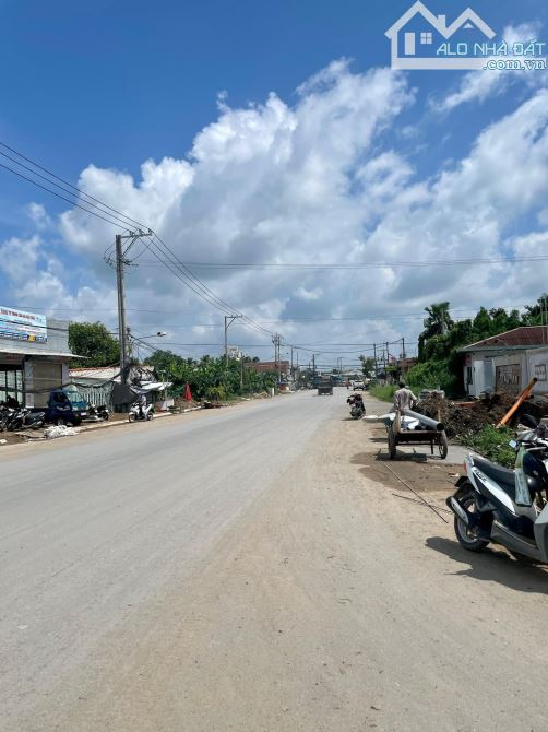 NỀN MẶT TIỀN ĐƯỜNG HOÀNG QUỐC VIỆT TT THÀNH PHỐ, P.AN BÌNH, NINH KIỀU, Tp.CẦN THƠ - 4