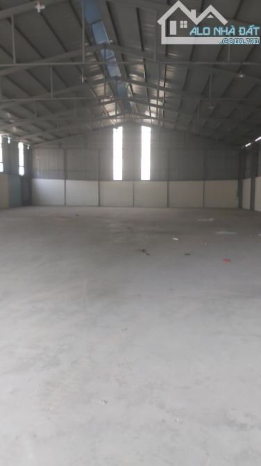 Cho thuê kho xưởng 1200m2 ở Phường Thuận Giao.  TP Thuận An Bình Dương