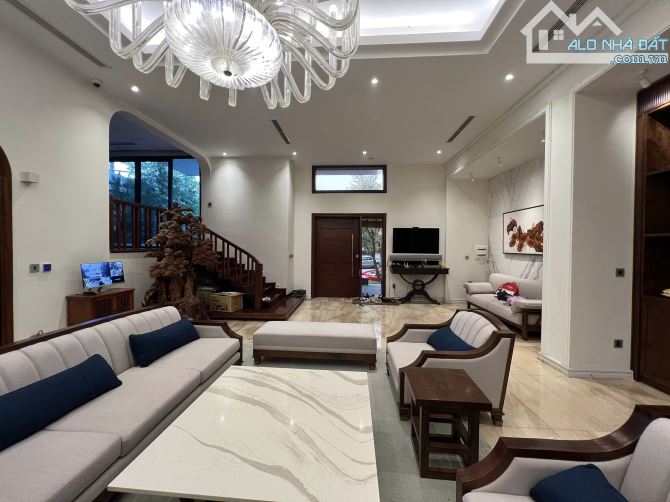 💥 Biệt thự VIP T6 Khu đô thị Ciputra, Phú Thượng, Tây Hồ, 340m2 3T MT 35m, Chỉ 110 Tỷ 💥 - 1