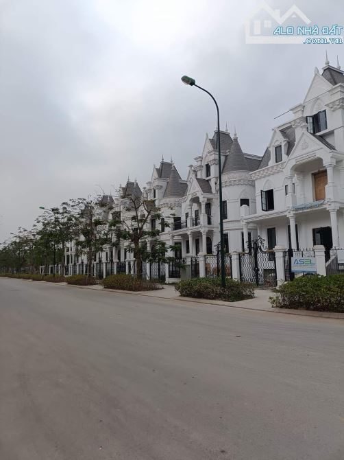 💥 Biệt thự VIP K7 Khu đô thị Ciputra, Phú Thượng, Tây Hồ, 331m2 4T MT 12m, Chỉ 80 Tỷ 💥 - 2