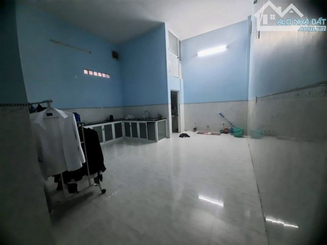 Bán gấp nhà cấp 4 khang trang DT 6x28; 165m2 đường 5m ô tô gần Phúc Long, Tân Hiệp 4 tỷ - 3