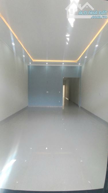 BÁN NHÀ ĐẤT TÂN HIỆP MỚI, ĐẸP SỔ HỒNG RIÊNG THỔ CƯ ĐƯỜNG NHỰA 5m SÂN ĐẬU 2 OTO - 4