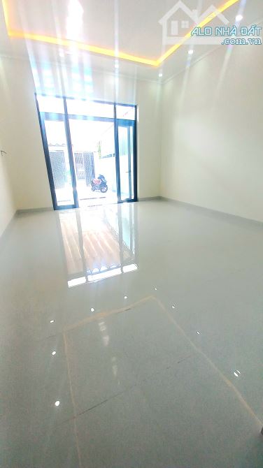 BÁN NHÀ ĐẤT TÂN HIỆP MỚI, ĐẸP SỔ HỒNG RIÊNG THỔ CƯ ĐƯỜNG NHỰA 5m SÂN ĐẬU 2 OTO - 5