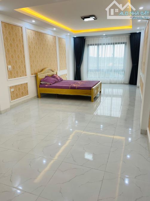 bán nhà mặt phố Nguyễn Văn Trỗi-HĐ(Đối diện BigC Hà Đông)7T thang máy.KD sầm uất.Giá 23tỷ - 1