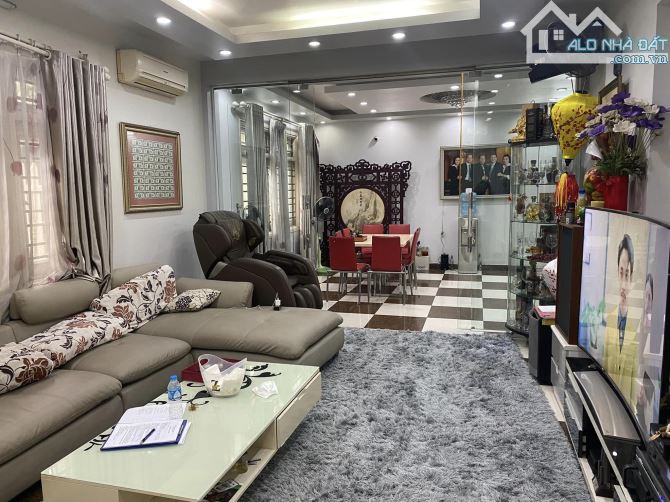 💥 Biệt thự Nguyễn Đức Cảnh, Hoàng Mai, 140m2 4T MT 8.5m, Chỉ 30 Tỷ 💥 - 2