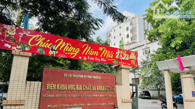 bán nhà mặt phố Nguyễn Văn Trỗi-HĐ(Đối diện BigC Hà Đông)7T thang máy.KD sầm uất.Giá 23tỷ - 6