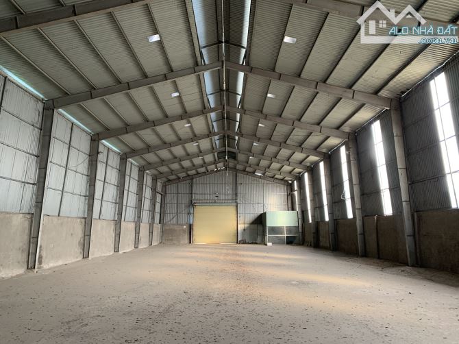 Cho Thuê Kho Xưởng 1000m2 Đường Container tại Quận 8