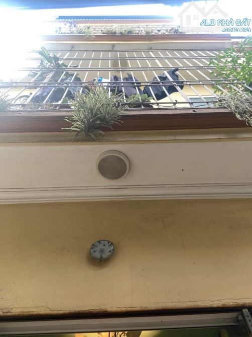 Bán nhà Ngõ 62 Đại La Dt 45m2 x4 tầng Mt 4m Giá 4,5 tỷ - 1