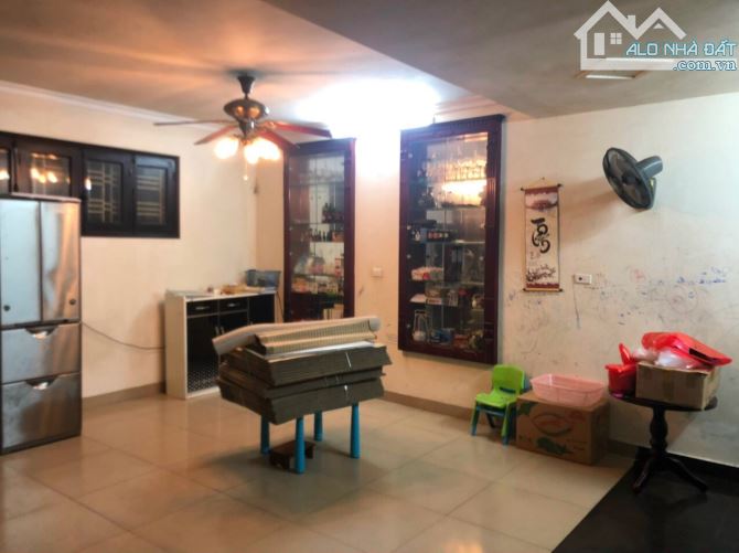 Tuyến 2 Trần Nguyên Hãn. Dt: 103m x 3.5 tầng. Giá 7.6 tỷ. - 1