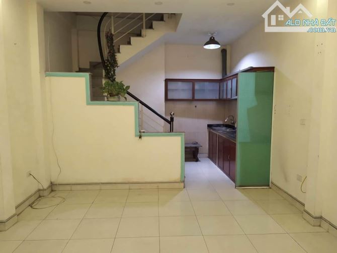 Bán nhà Ngõ 62 Đại La Dt 45m2 x4 tầng Mt 4m Giá 4,5 tỷ - 2