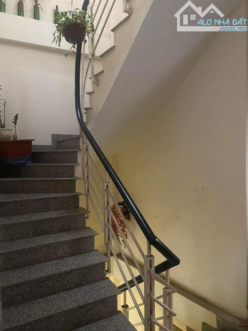 Bán nhà Ngõ 62 Đại La Dt 45m2 x4 tầng Mt 4m Giá 4,5 tỷ - 3