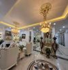 Biệt thự 5 tầng thang máy Cầu Giấy 180m2 lô góc mặt tiền 20m giá 41 tỷ