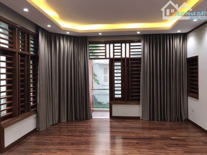 Lô Góc! Mặt ngõ 3 ô tô tránh! Phố Huỳnh Thúc Kháng 120m2, 4 tầng, Mt 25m. - 3