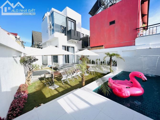 Chuyển hướng cần bán villa hồ bơi có view siêu thoáng 312m2 tại Nam Hồ P11 Đà Lạt 14.7 tỷ