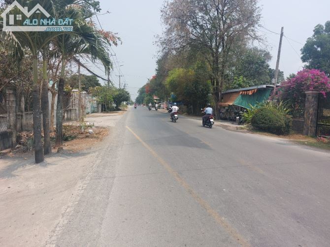Cần bán đất + xưởng sản xuất mặt tiền HL2 thuộc KP Lộc Thọ, Lộc Hưng Trảng Bàng 5200m2 - 1