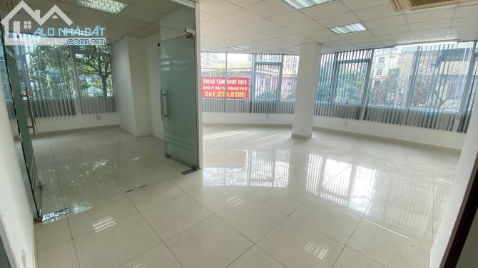 Cho Thuê Văn Phòng Trần Quốc Hoàn 70m2 Gía Thuê 9tr - 2