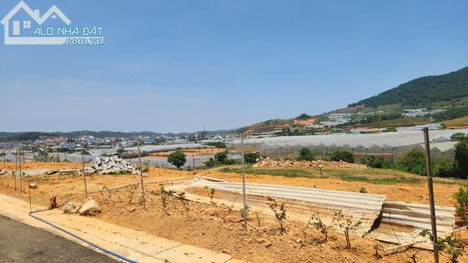 bán lô đất lạc dương ngay đường đi langbian di tân thị trấn lạc dương đà lạt view đẹp - 2