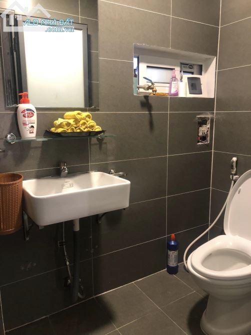 MẶT PHỐ LINH LANG, KHU PHỐ NGƯỜI NHẬT. DT 60M2, 5 TẦNG, MT 6M. GIÁ 25 TỶ