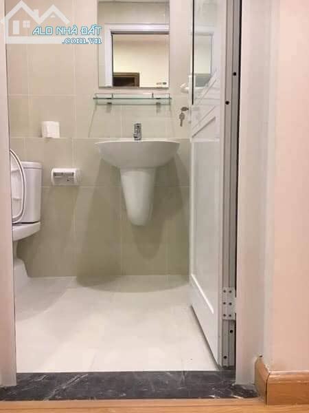 Cho thuê chung cư gelexia 885 tam trinh, 3pn - 4