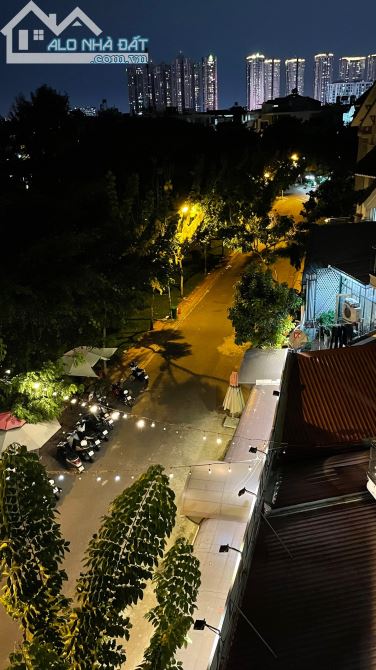Bán căn biệt thự view sông Tân Quy Đông Quận 7 giá chỉ 25 tỷ - 4