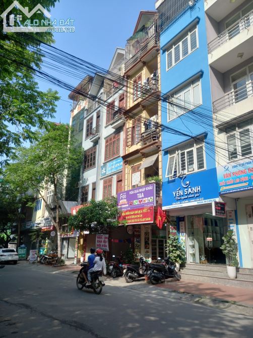 Bán nhà Phân Lô lô góc phố Nguyễn Văn Huyên, Cầu Giấy, diện tích 65m2, 7 tầng thang máy