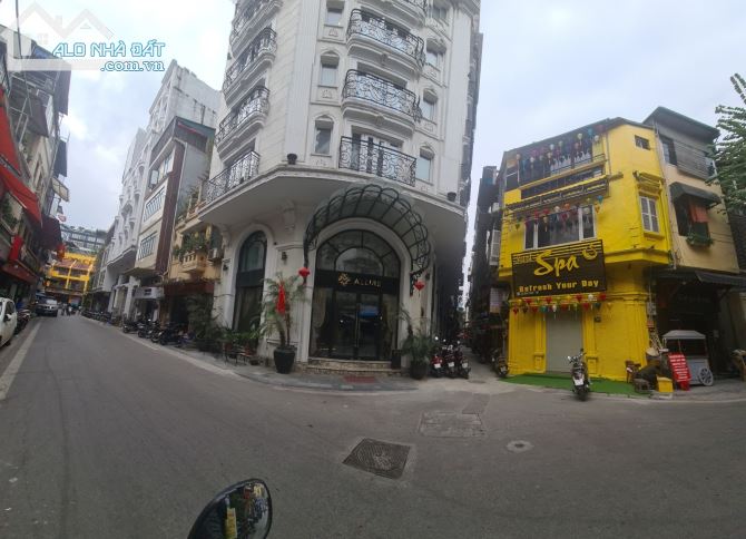 Khách sạn mặt phố Đào Duy Từ - 9 tầng thang máy - kinh doanh sầm uất nhất quận Hoàn Kiếm