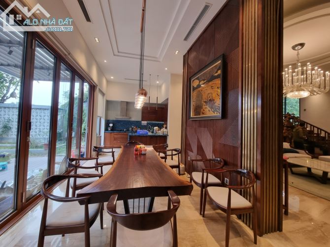 Biệt thự Ciputra - Đẳng cấp thượng lương - View sân golf - Giá tốt