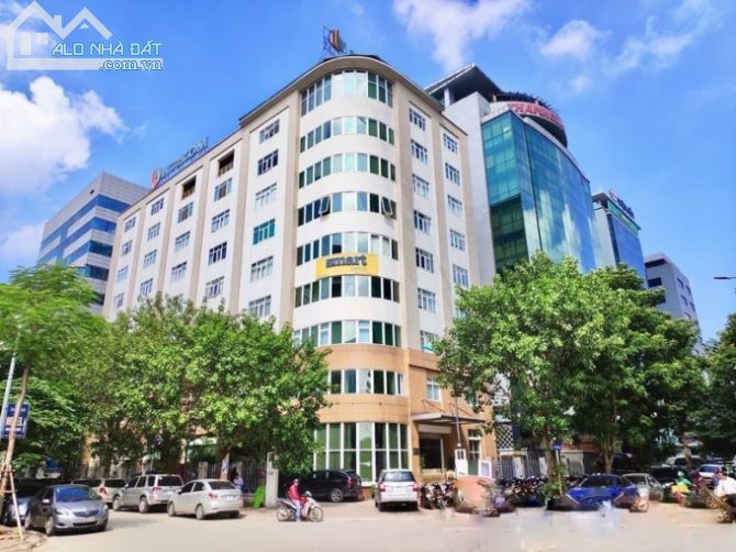 Mặt phố Trần Thái Tông - 112m2 11 tầng mt 8m giá 120 tỷ - Building đỉnh nhất Cầu Giấy