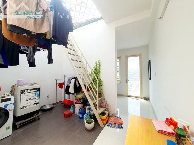 Bán gấp trong ngày HXH 11m,5 tầng,4x16m NGAY NGÃ 4 PHẠM VĂN CHIÊU và LÊ VĂN THỌ - Nhĩnh 8 - 4